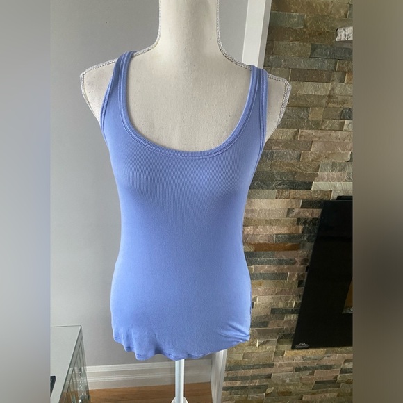 Fabletics Jess Racerback Tank - Picture 2 of 5
